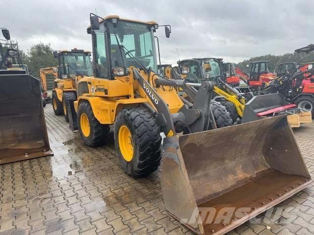 Volvo L 30 G Chargeuse sur pneus