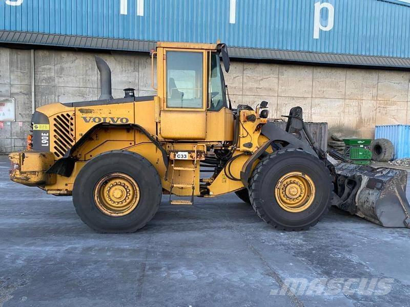 Volvo L 90 E Chargeuse sur pneus