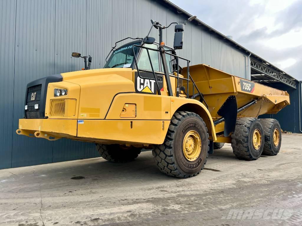 CAT 735C Tombereau articulé