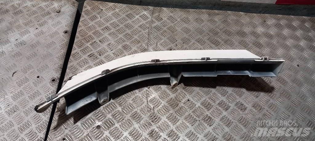 Scania G 400   1517650 Cabines