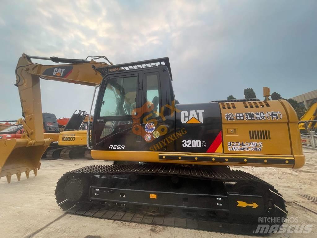 CAT 320 D Pelle sur chenilles