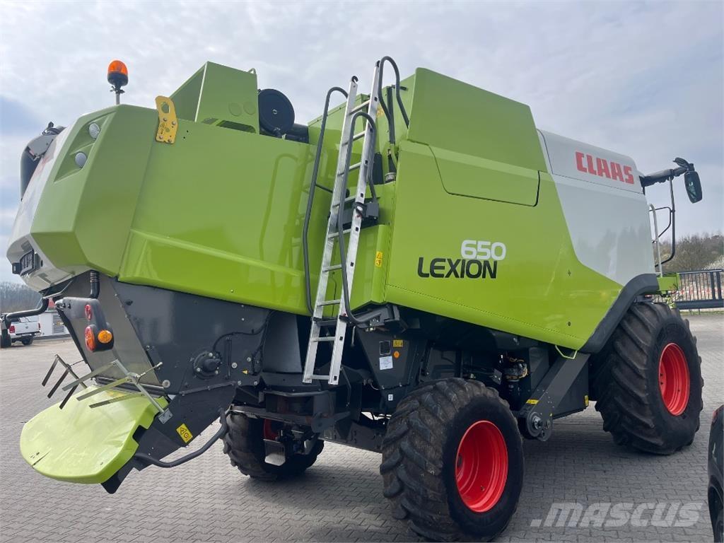 CLAAS Lexion 650 Moissonneuse batteuse