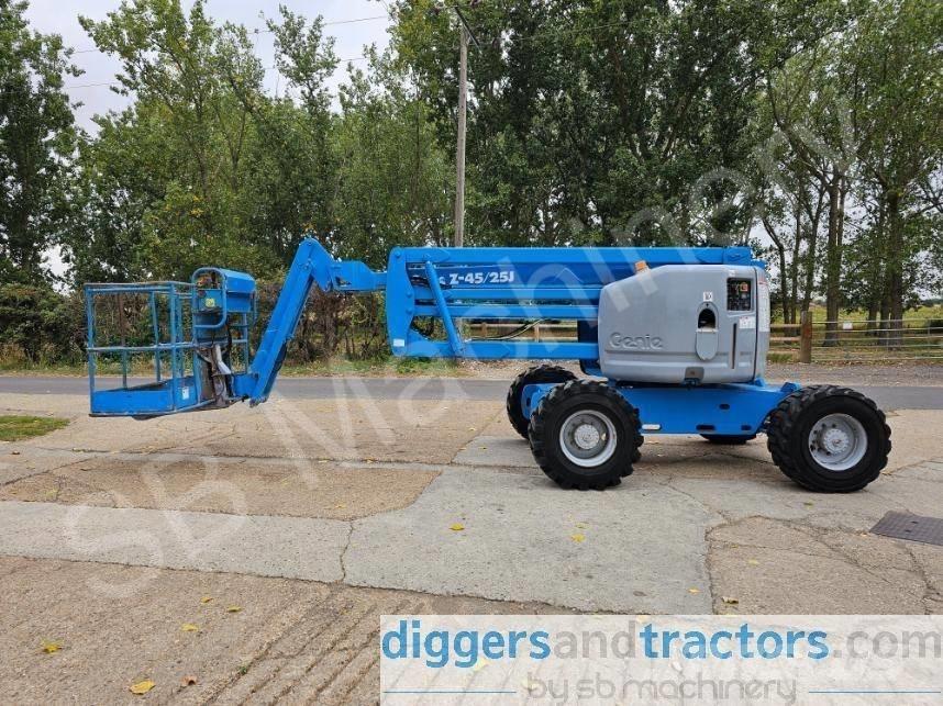 Genie Z 45/25 J Nacelles articulées