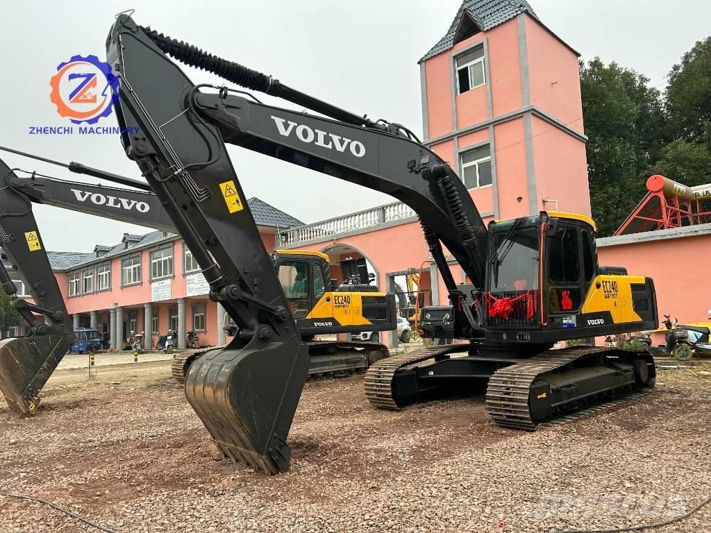 Volvo EC 240 Pelle sur chenilles