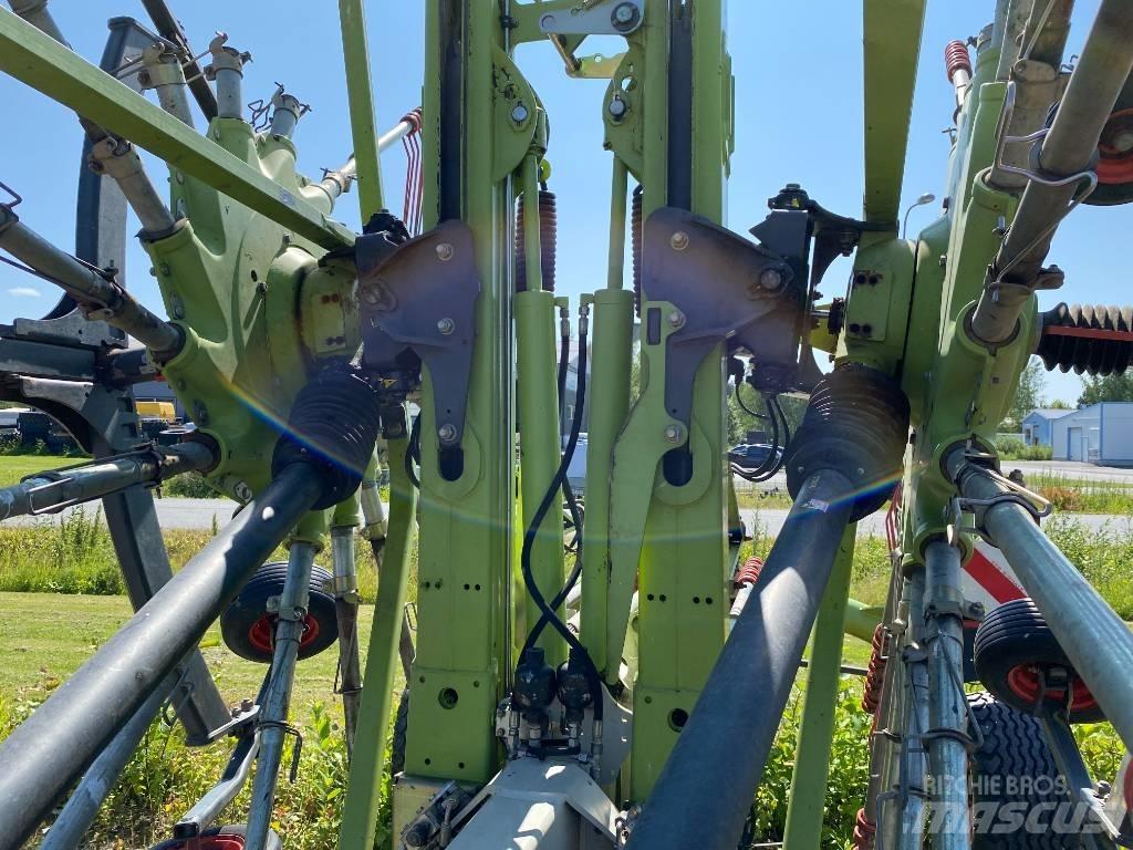 CLAAS Liner 2900 Andaineur