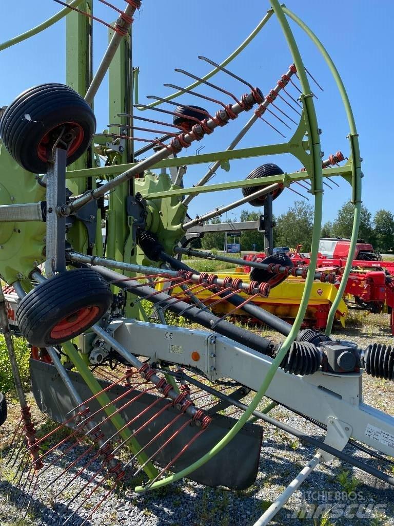 CLAAS Liner 2900 Andaineur