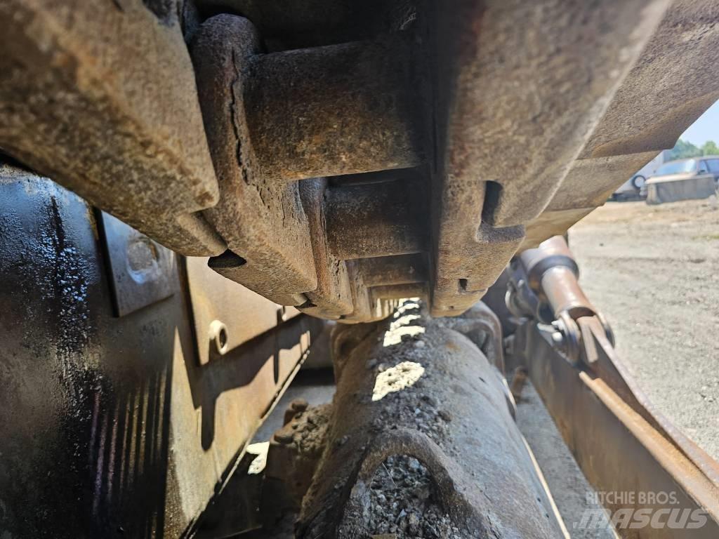 CAT D8L Bouteurs sur chenilles