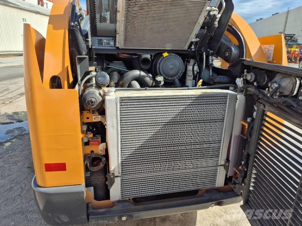 CASE 2V280B Chargeuse compacte