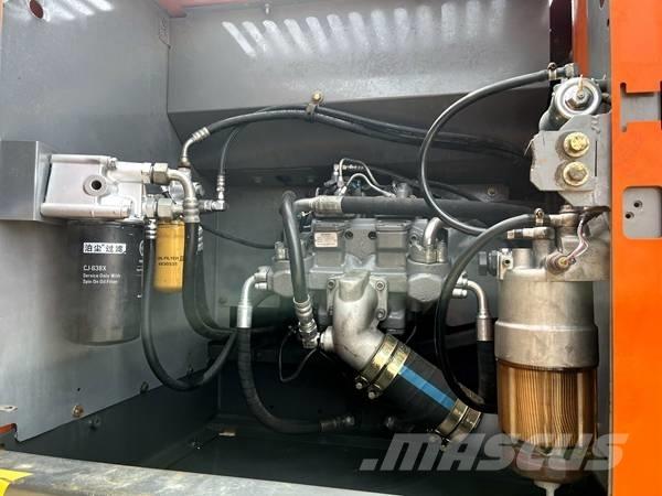 Hitachi zx240 Pelle sur chenilles
