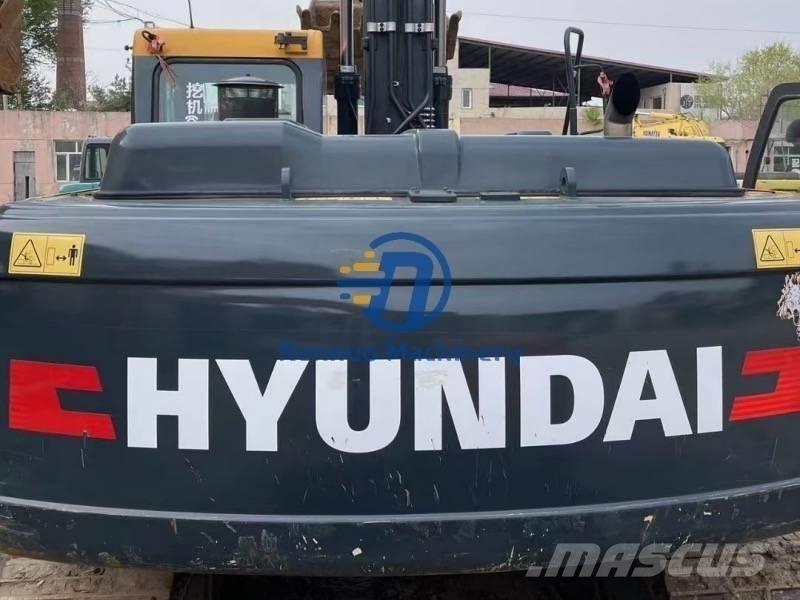 Hyundai 225VS Pelle sur chenilles