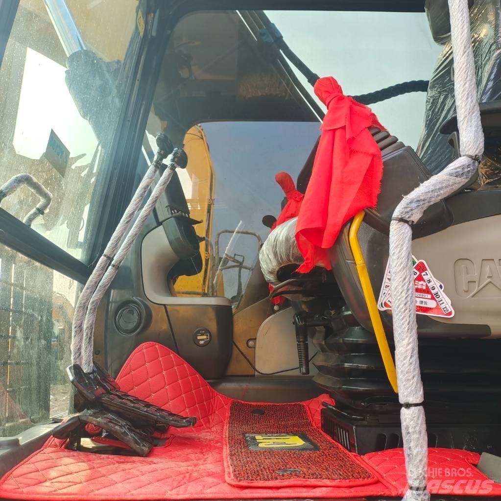 CAT 320D Pelle sur chenilles