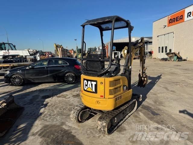 CAT 301.7 D Mini pelle < 7t