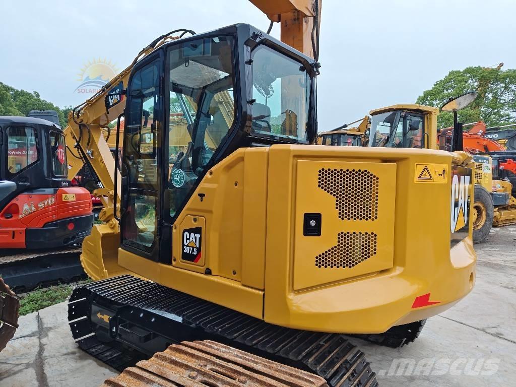CAT 307.5 Pelle sur chenilles