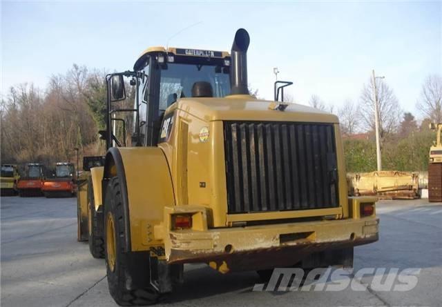 CAT 966F Chargeuse sur pneus