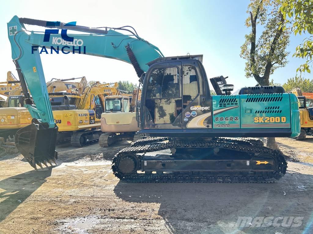 Kobelco SK 200 Pelle sur chenilles