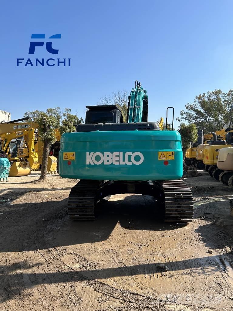 Kobelco SK 200 Pelle sur chenilles