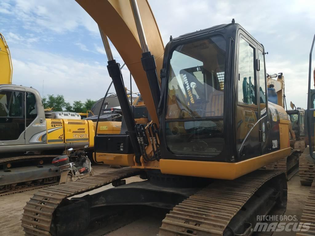 CAT 320 D Pelle sur chenilles