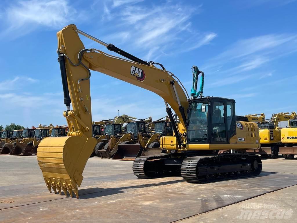 CAT 323D3 Pelle spéciale