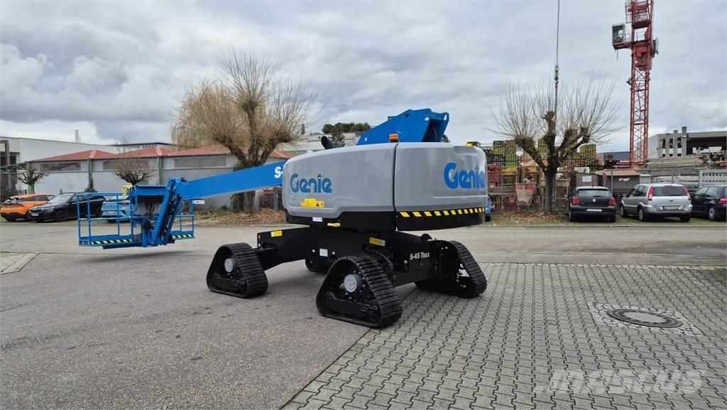 Genie S-45 TraX Nacelles articulées