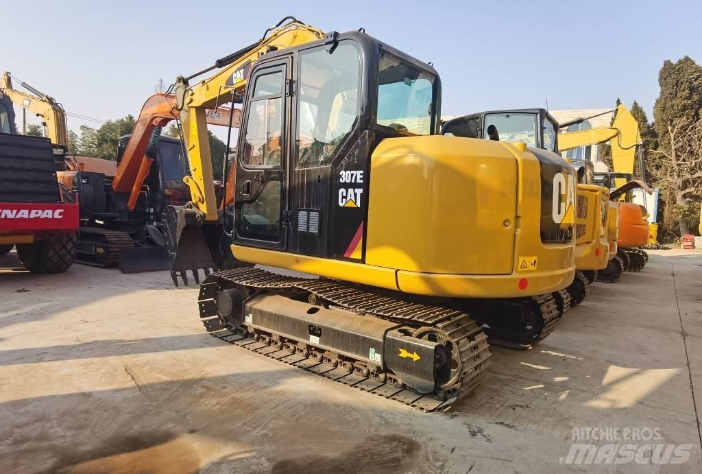 CAT 307E Pelle sur chenilles