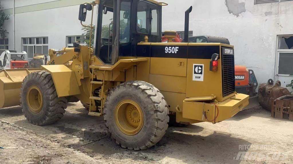 CAT 950 F Chargeuse sur pneus
