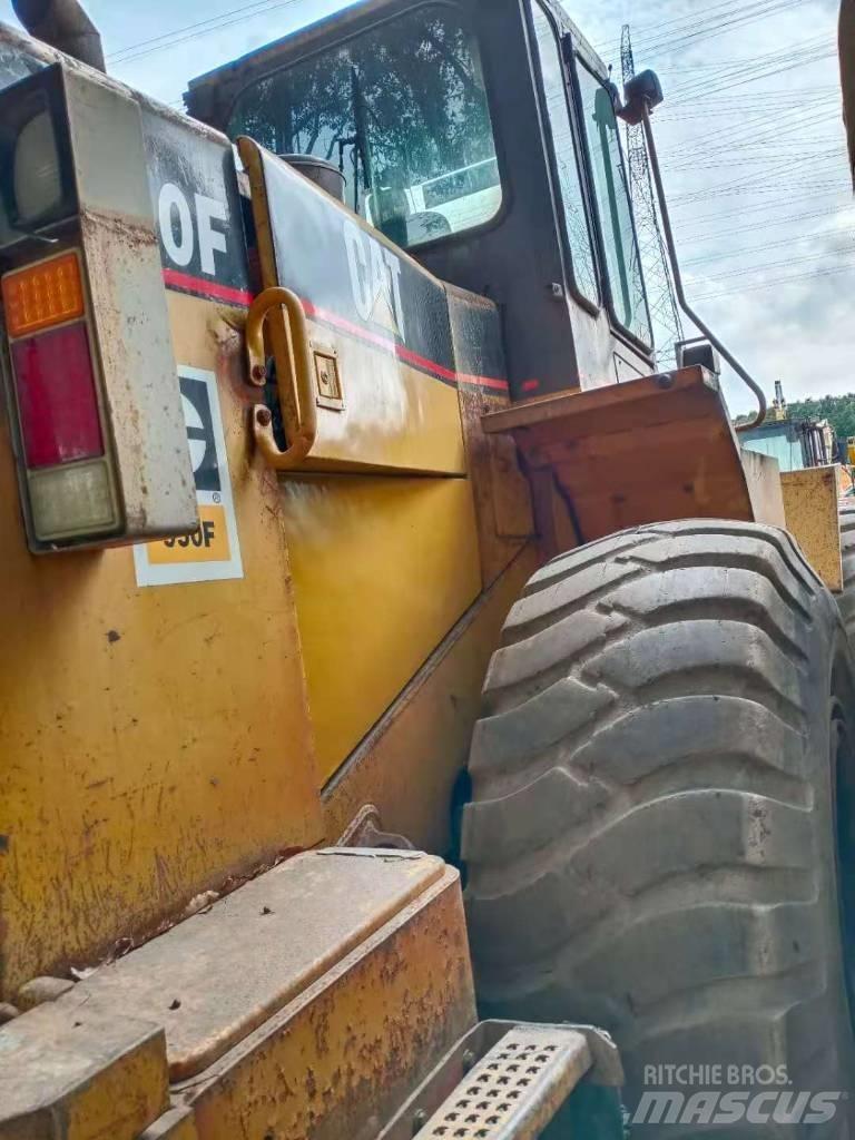 CAT 950 F Chargeuse sur pneus