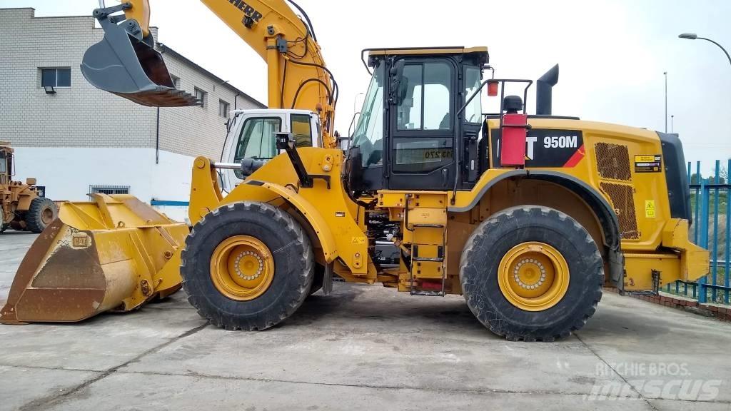 CAT 950M Chargeuse sur pneus