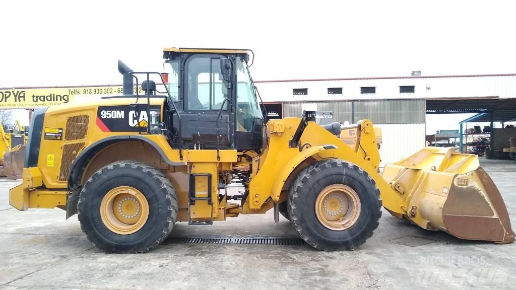 CAT 950M Chargeuse sur pneus