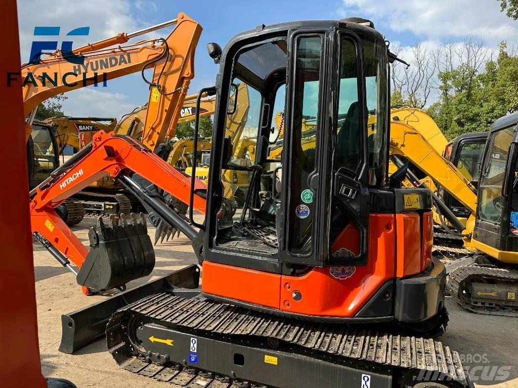 Hitachi ZX 50 U-2 Pelle sur chenilles
