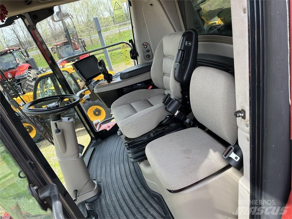 Case IH AF 7240 Moissonneuse batteuse