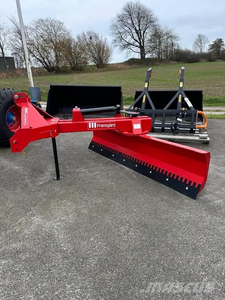 Fransgård GT 250 HY Niveleuse, lame