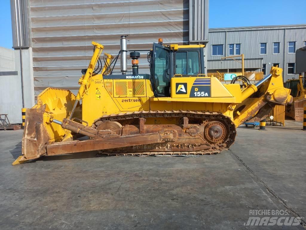 Komatsu D155A-6R Bouteurs sur chenilles