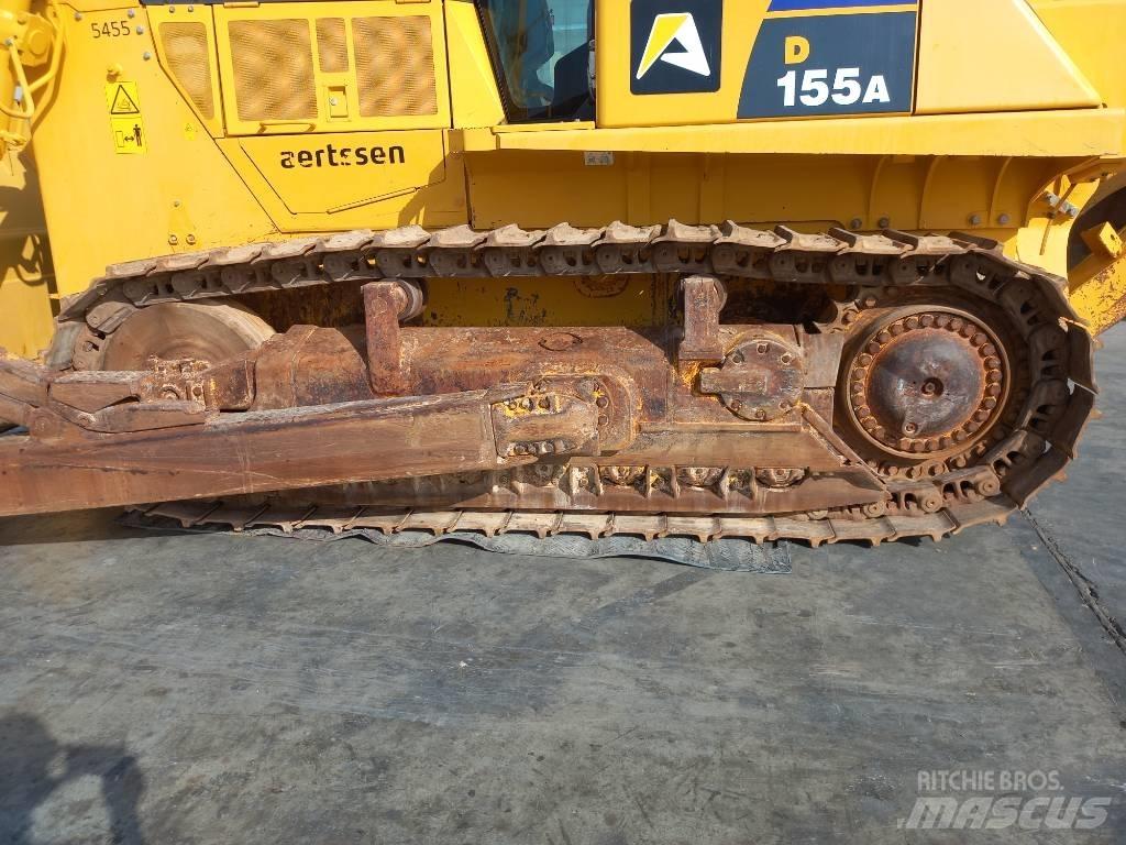 Komatsu D155A-6R Bouteurs sur chenilles