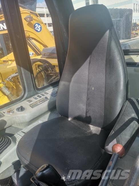 Komatsu PC 120 Mini pelle < 7t