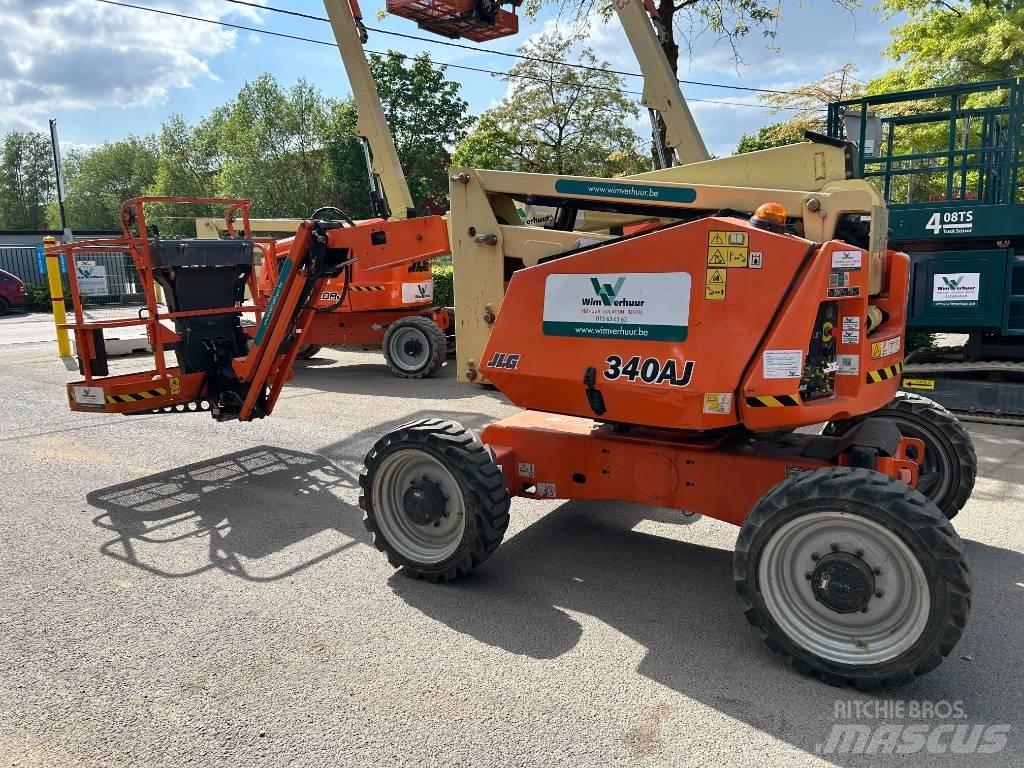 JLG 340 AJ Nacelles articulées