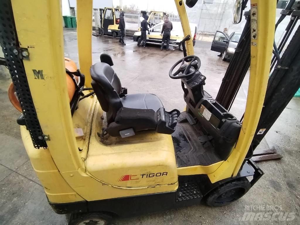 Hyster H 2.5 FT LPG Chariots GPL