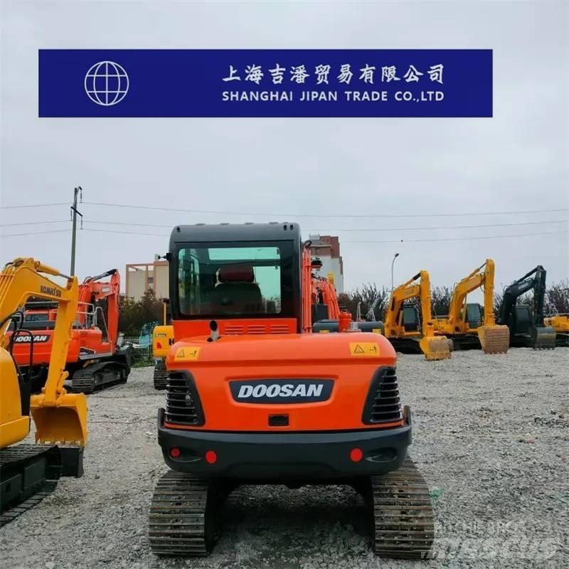 Doosan DX 60-9C Mini pelle < 7t