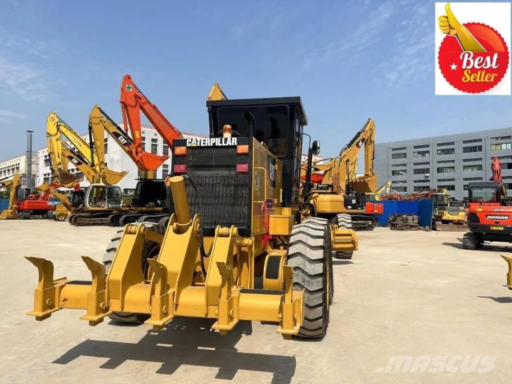 CAT 140 K Niveleuse