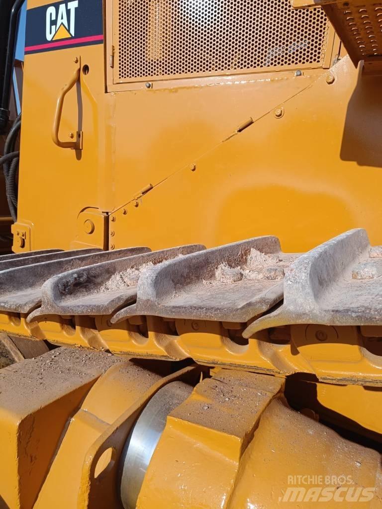 CAT D 9 R Bouteurs sur chenilles