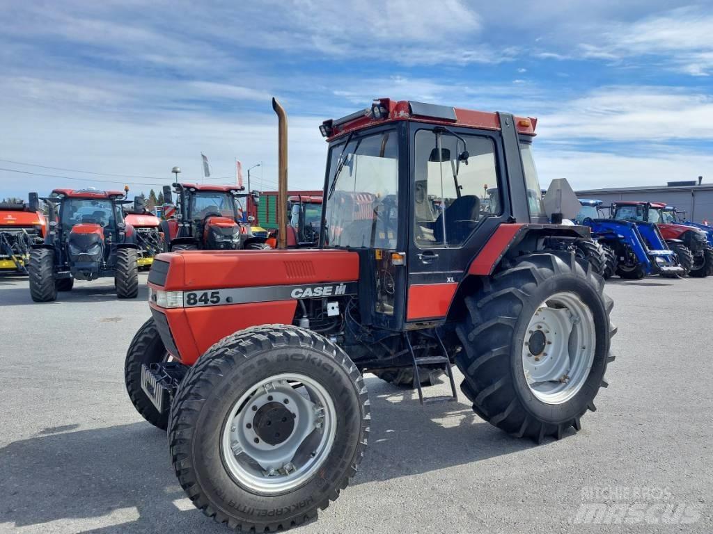Case IH 845 XL Turbo Tracteur