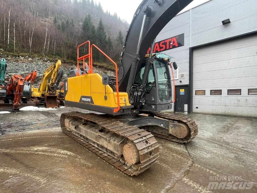 Volvo EC 220 EL Pelle sur chenilles