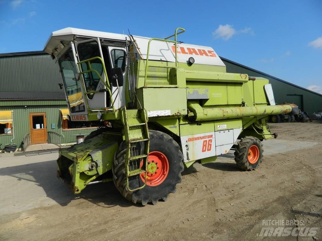 CLAAS Dominator 86 Moissonneuse batteuse