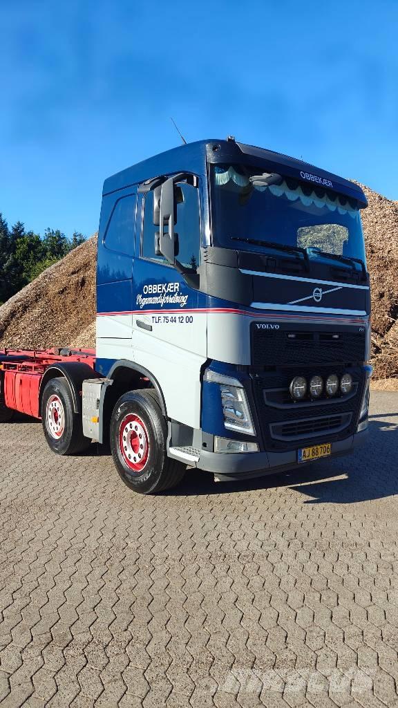 Volvo FH 500 8x4 Camion ampliroll
