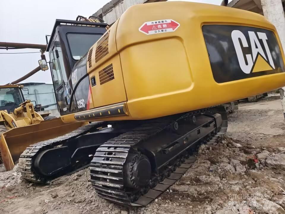 CAT 325C Pelle sur chenilles