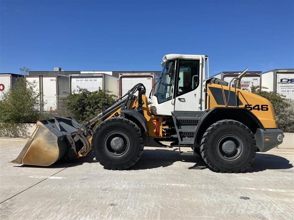 Liebherr L 546 Chargeuse sur pneus