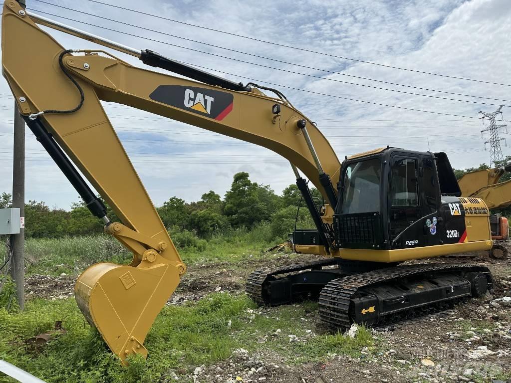 CAT 320 D Pelle sur chenilles