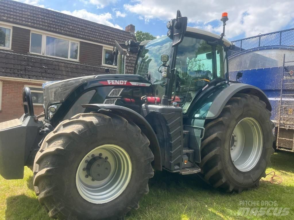 Fendt 724 Profi Plus Tracteur