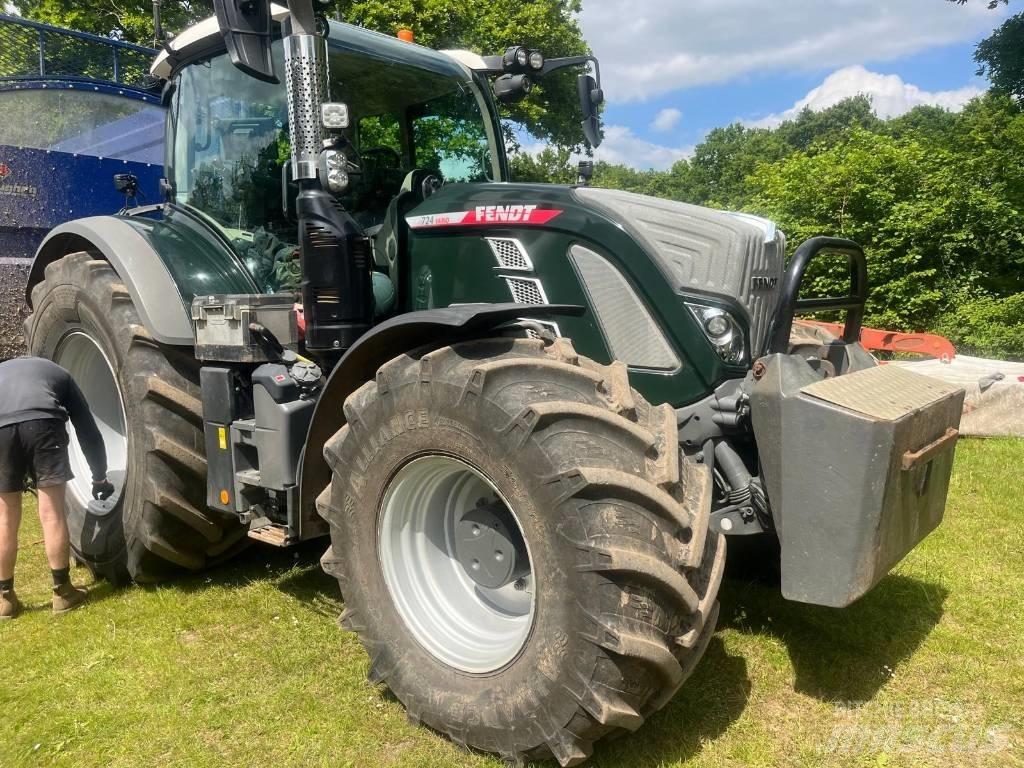 Fendt 724 Profi Plus Tracteur