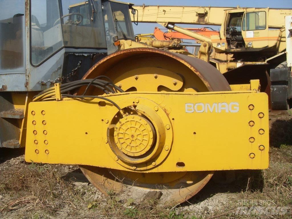 Bomag 217D Rouleaux monocylindre