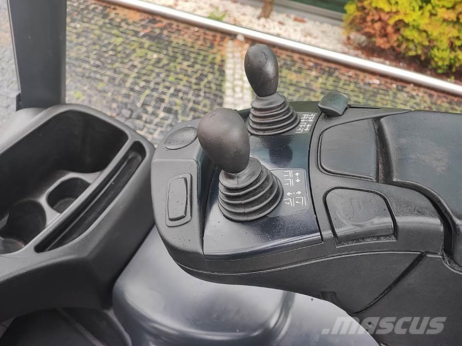 Linde E16-02 Chariots élévateurs électriques